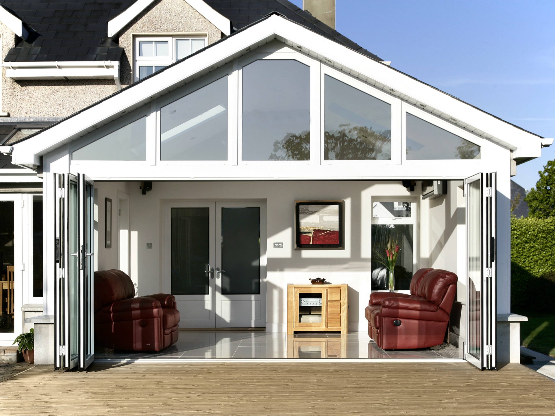 bifold doors near me Weybridge