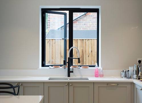 Customising Aluminium Windows For Unique Surrey Homes